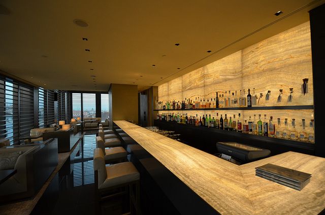 Il bancone del Bamboo Bar